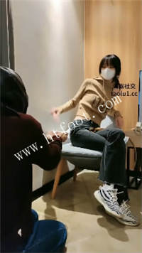 020502tfh878l8g5325hkk.jpg