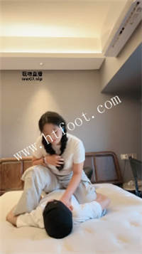 021143f96j9xm1exsjxwdj.jpg