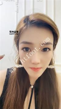 041843u10q5cic83s2sr8i.jpg