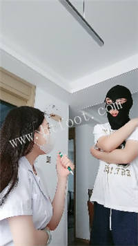 043136z5iur44k4bilm1mj.jpg
