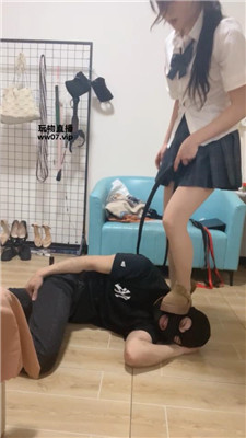 clz14rhssit.jpg