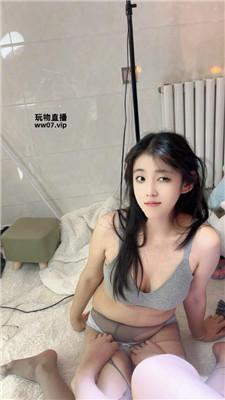 l2gtmm5lwhl.jpg