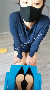 062941v6ffk7iicclkic1q.jpg