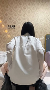 023812ri1vy96ptd6pyick.jpg
