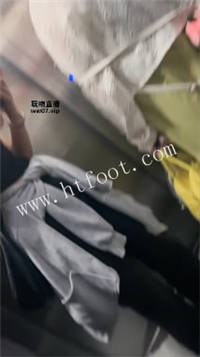 024053at6j9mjatetsm9m9.jpg