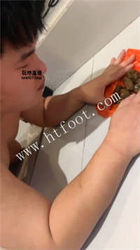 025256u511n71t6pn6220t.jpg