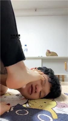 xjqfmmle3em.jpg