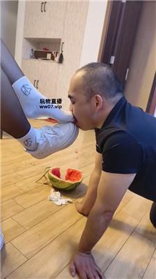 s5bbbhwp2yt.jpg
