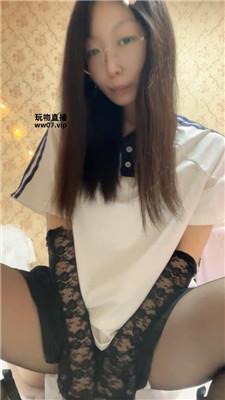 qhtzf5dgcw5.jpg