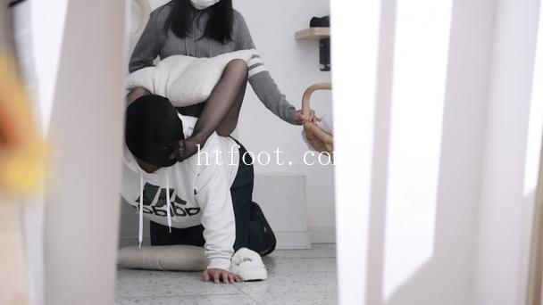 113449ewansqd7dwq9sy9a.jpg