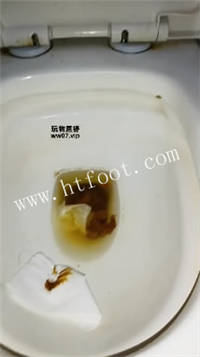 005116lug81qk66w806q91.jpg