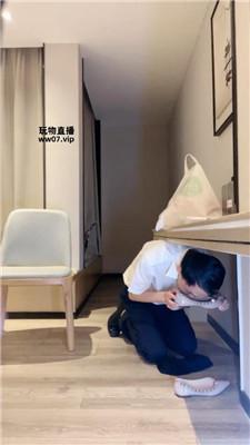 yhgwisf5cik.jpg