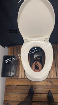011412vt4kzct8ez8qi977.jpg
