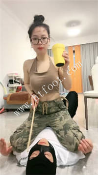 025745qemvxqqlmormloqo.jpg
