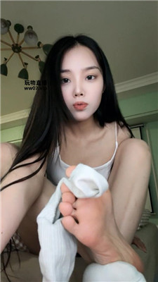 r54qqhyiuib.jpg