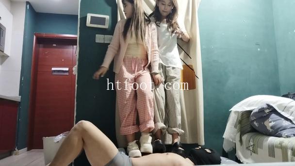 120810sj3k4pymkj7j4aab.jpg