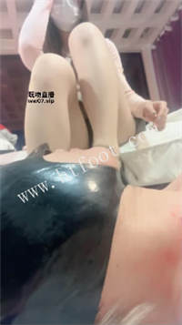 035805w7hz5i5xsr5d5dhd.jpg