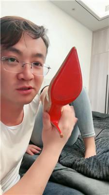 ynvuxuy4jnd.jpg