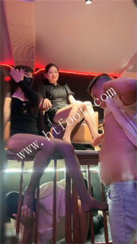 044352kg1uiu977zuiee99.jpg