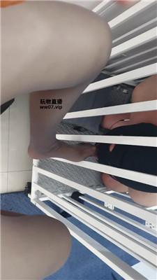 mf4tr34hgp1.jpg