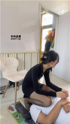 rc0i5wwgfg2.jpg