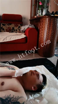 045343fqvx4s22t46zb41h.jpg