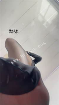 055515l3tv3j3xuv06t33p.jpg