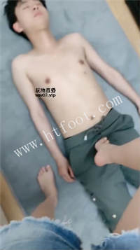 060844skvg4s4240ubipcr.jpg