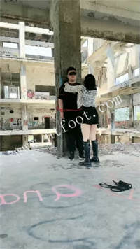 062106k5nd9b99ebwyw8ek.jpg