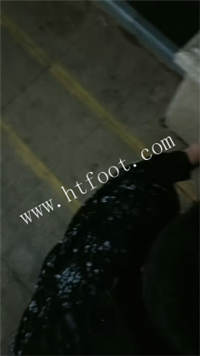 062143nzzxtmo7b7t84bp8.jpg