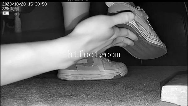 124424u2v39692tfq2hvnf.jpg