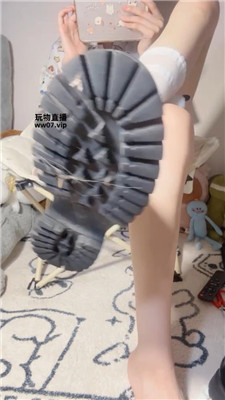 unqyixpctt0.jpg
