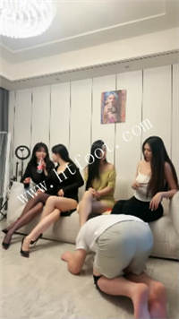 023115d57w389pb75vr7cj.jpg