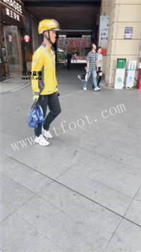060327irmbms3rzrebbu1m.jpg