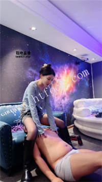 045703w0ffu6v86e2u8unu.jpg