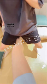 051221r88qs8iicbb4ns4u.jpg