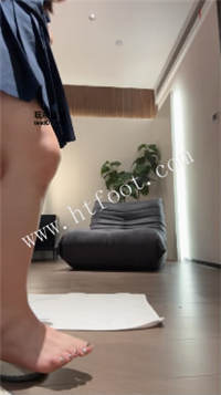 062300yp7y4y1yuuyouu37.jpg