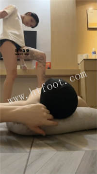 023530ywu51mj2nmaw0m02.jpg