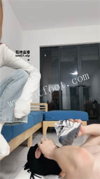 023746au3fdvkusbb0f7zv.jpg