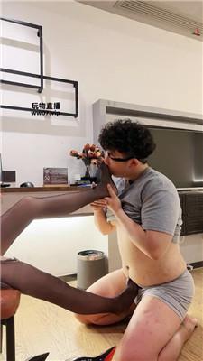 fvmrcbg4mq4.jpg