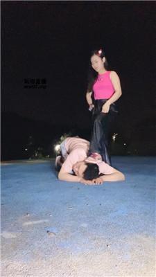 a2zouk4bufl.jpg