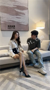 085622nmy120dd8x698d67.jpg
