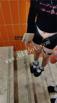085958niwht245u4iu3000.jpg