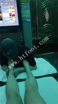 095151s589jd605dh3db3h.jpg