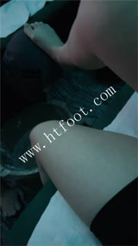 095154ky99we7a7dzxazey.jpg