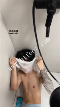 100510oniwndonq5j5v9n9.jpg
