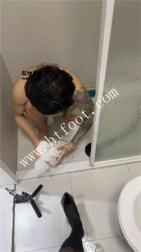 100513huw1089bzqg8ugzy.jpg