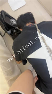 100848os619cc1awz96cz1.jpg