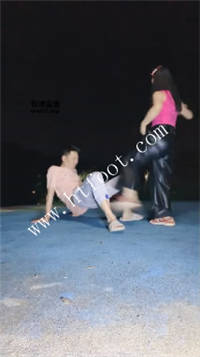 100939yqqw1w0lx4wqjjpp.jpg