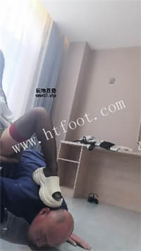 041705uhbhbdzeeuuchonv.jpg